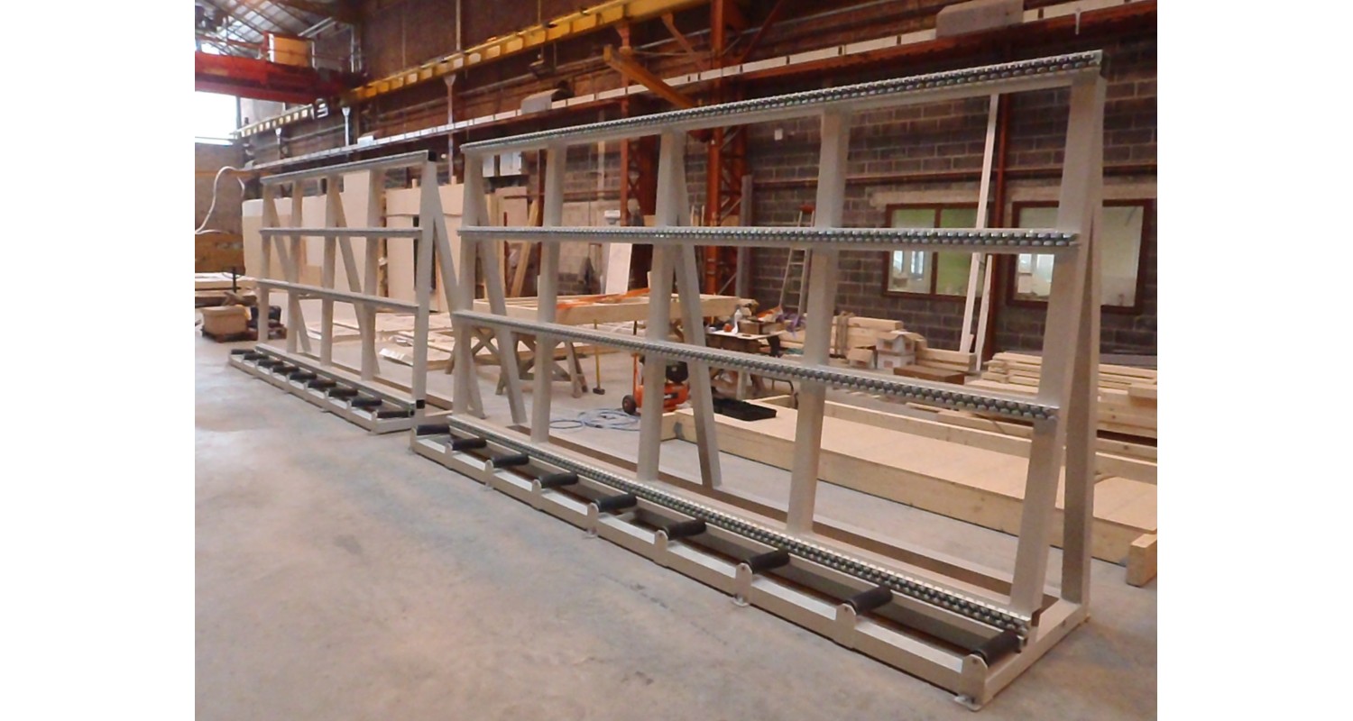 RACK DE BARDAGE VERTICAL RACK DE BARDAGE VERTICAL