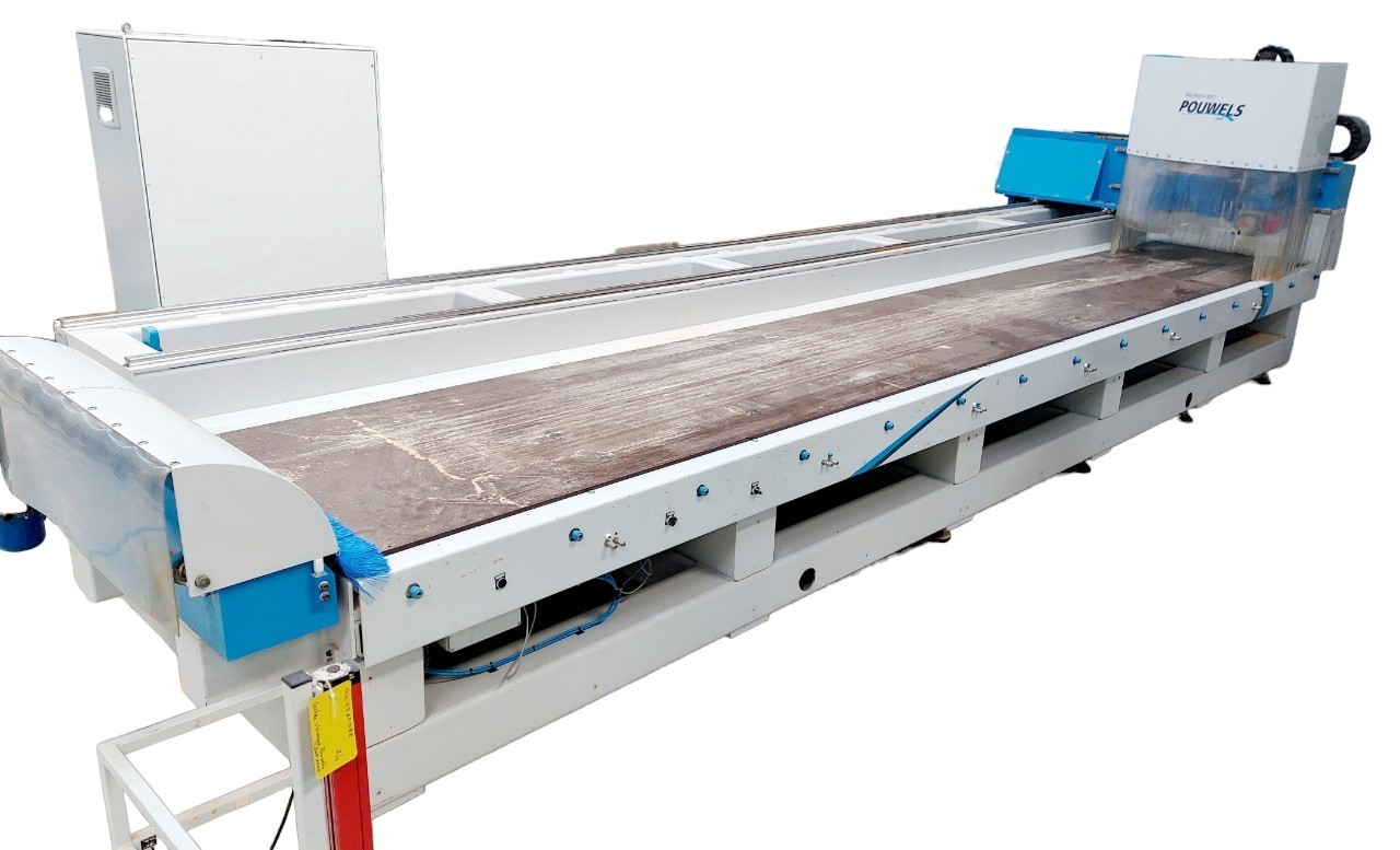 CENTRE DE PERCAGE & FRAISAGE ? AXES - POUWELSDEF 1000