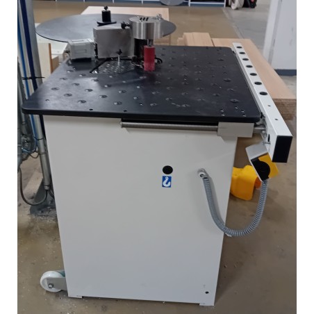 Occasion PLAQUEUSE DE CHANT DROIT OU COURBE MINIMAX E10 :GEDIMO