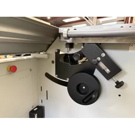 Occasion SCIE A FORMAT 7kW AVEC INCISEUR ROBLAND Z300M :Gedimo