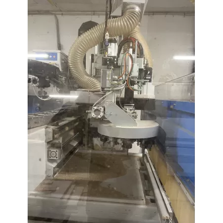 Occasion CENTRE DE FRAISAGE & PERCAGE 3 AXES MASTERWOOD PROJECT 415 :Gedimo