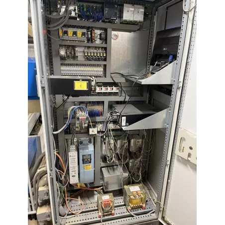 Occasion CENTRE DE FRAISAGE & PERCAGE 3 AXES MASTERWOOD PROJECT 415 :Gedimo