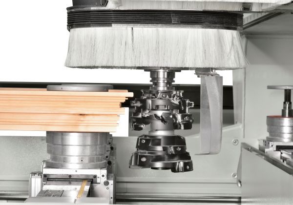 STRUCTURE A PEIGNE​